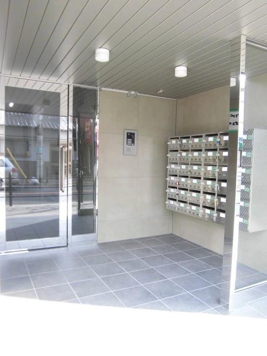 エントランス　オートロック完備！