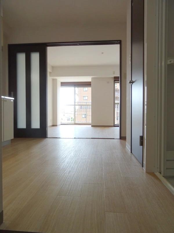 居室・リビング　広々とした室内です！