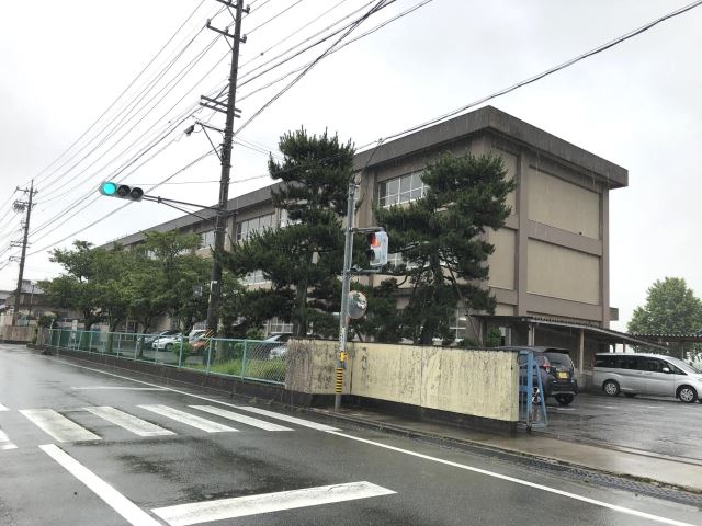 小学校　市立安東小学校（小学校）まで1200m