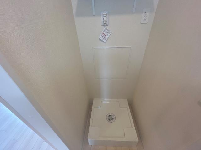 洗面設備　室内洗濯機置場