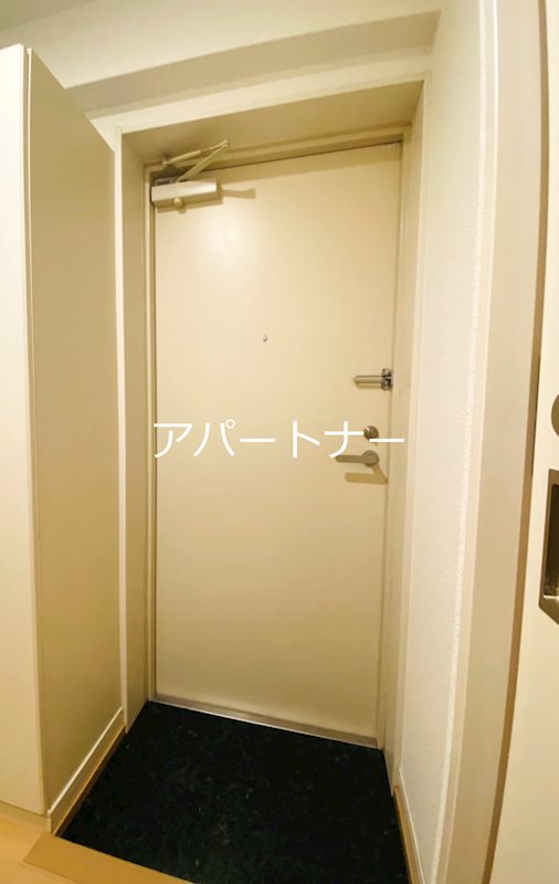 玄関　現状優先★別階同号室