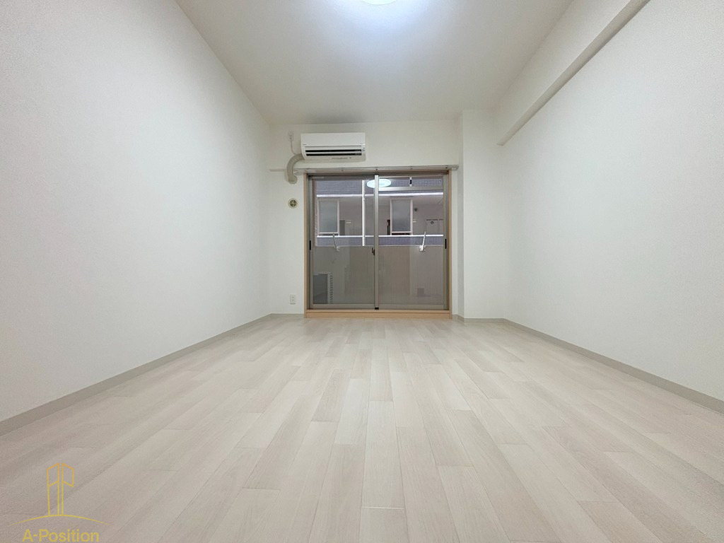 居室・リビング　クレストコート難波サウス