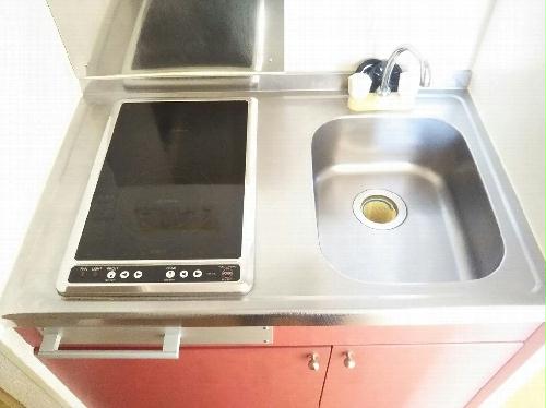 キッチン　同タイプの写真です。仕様が異なる場合があります。