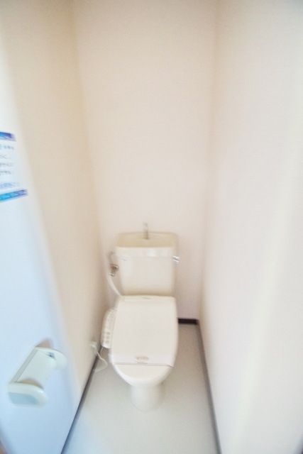トイレ　★バス・トイレ別だから落ち着きます★