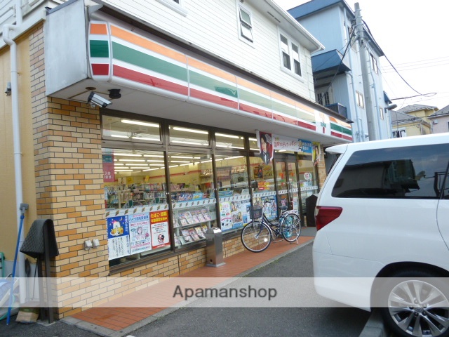 コンビニ　セブンイレブン　横須賀大津町（コンビニ）まで425m