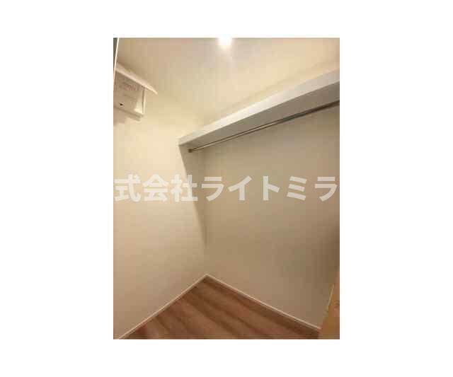 収納　?
