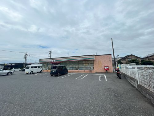 コンビニ　セブンイレブン 柏吉野沢店（コンビニ）まで748m