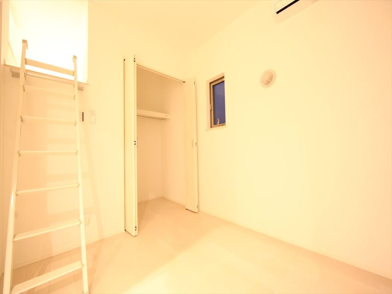 その他部屋・スペース　洋室3.7帖　ロフト3.8帖　収納として使用もできます