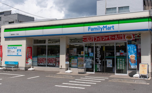 コンビニ　ファミリーマート 豊島高田一丁目店（コンビニ）まで244m