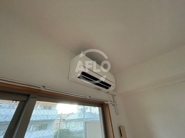 その他設備　ヴィラルーチェ　エアコン