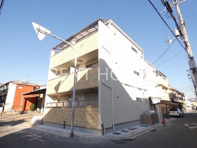 建物外観　2020年12月築