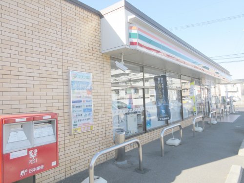 コンビニ　セブンイレブン 宇都宮滝谷町店（コンビニ）まで638m