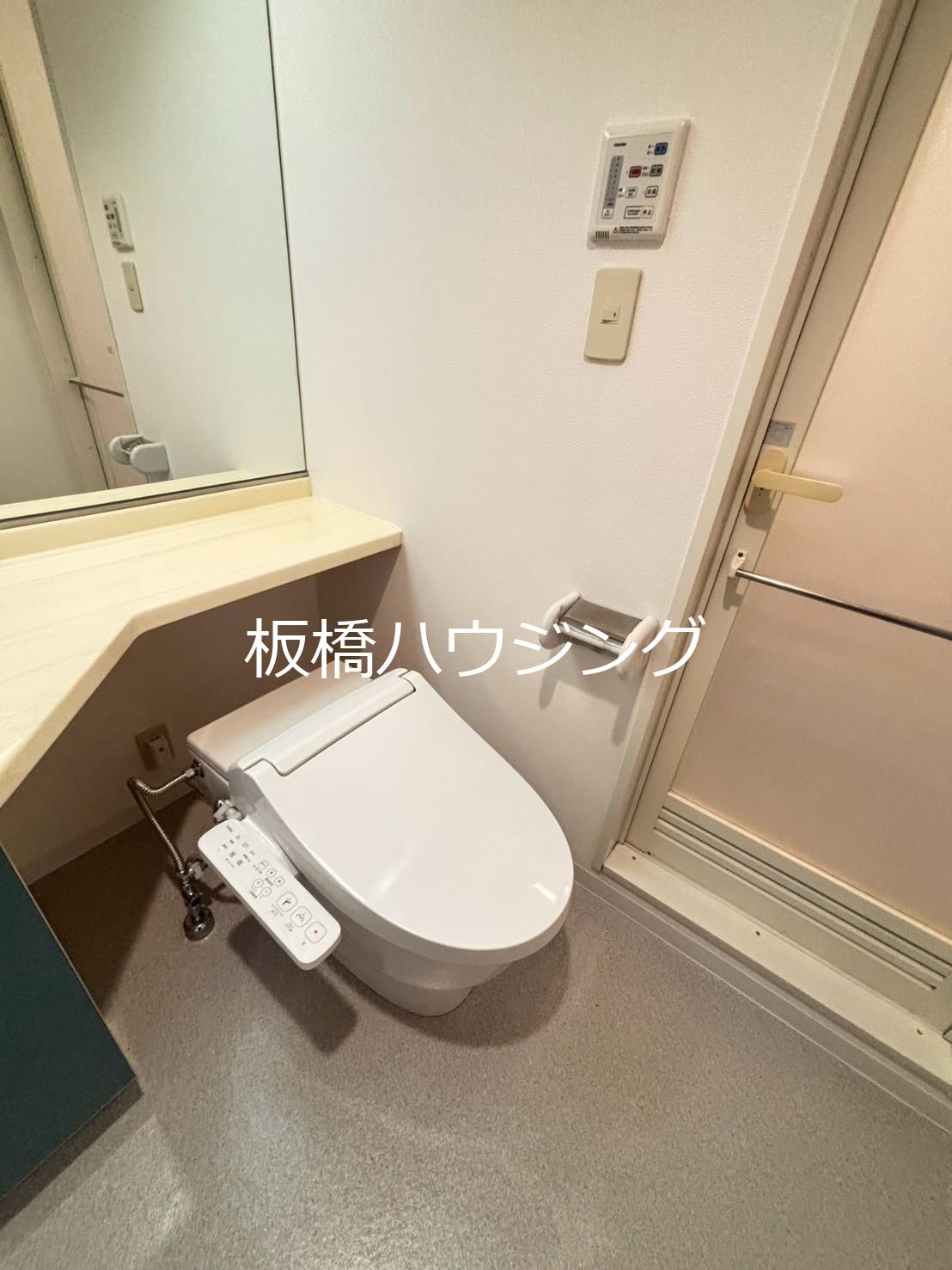 トイレ
