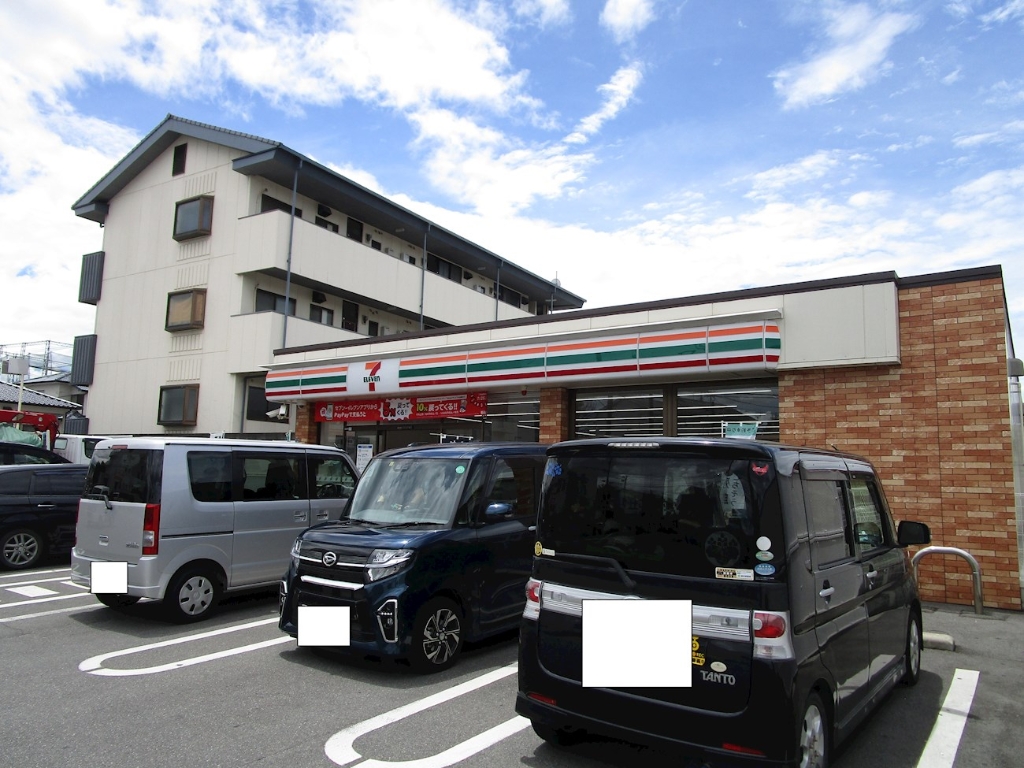コンビニ　セブンイレブン 熊本武蔵ケ丘6丁目店（コンビニ）まで698m