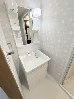 洗面設備　☆嬉しい独立洗面台☆