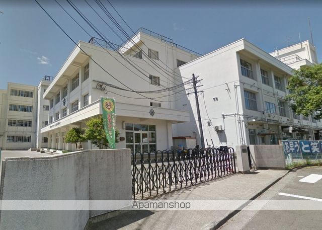 小学校　仙台市立小松島小学校（小学校）まで586m