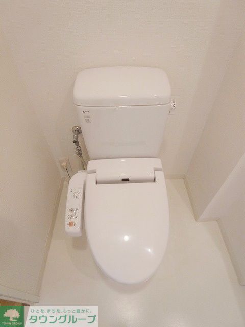 トイレ　★温水洗浄付き便座★