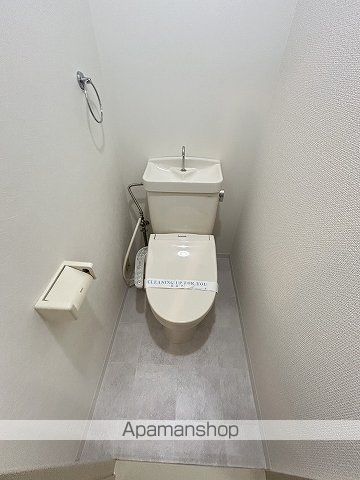 ＪＲ山陽本線 横川駅 徒歩10分 8階建 築32年のトイレ写真