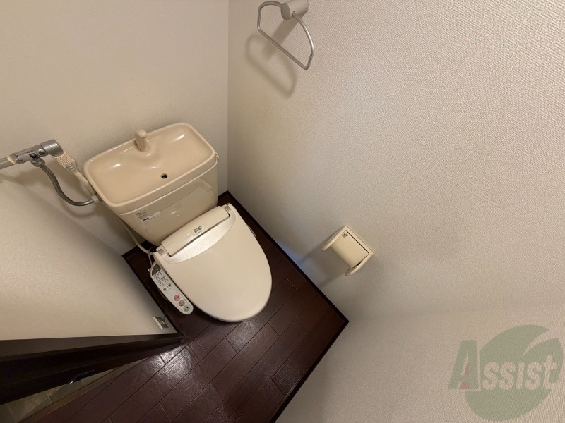 トイレ　トイレです。ウォシュレット付を探している方、おすすめです！