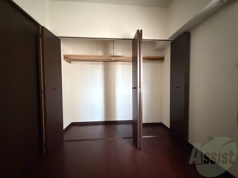 収納　収納もバッチリあるのでお部屋が片付きますよ！