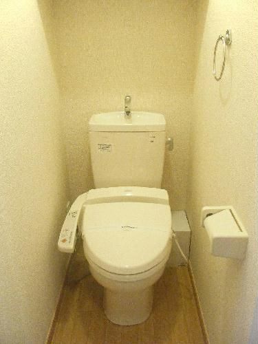 レオパレスボヌール久喜のトイレ写真