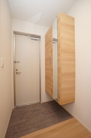 玄関　別のお部屋の写真です