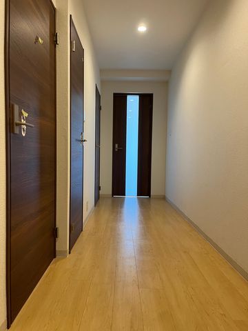ピュア入船の玄関写真
