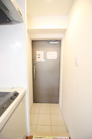 玄関　（別タイプ参考写真）南大塚パレス　豊島区南大塚3