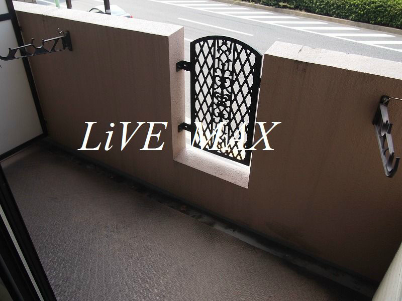 バルコニー　内見予約受付中・現地待ち合わせOK