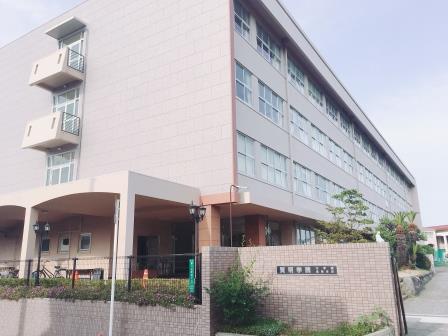 高校・高専　私立賢明学院高校（高校・高専）まで662m