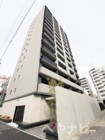 【名古屋市中村区亀島のマンションの建物外観】