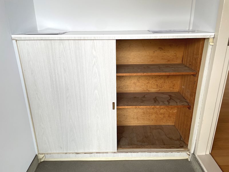 収納　シューズボックス