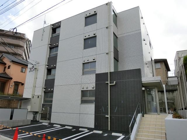 松戸市松戸のマンションの建物外観