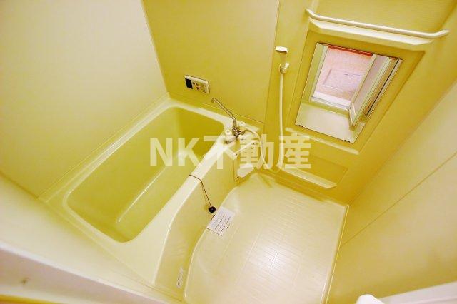 バス・シャワールーム　お風呂で日々の疲れを落としましょう