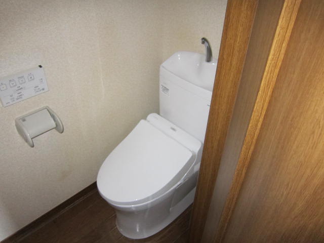 デイブレイクのトイレ写真