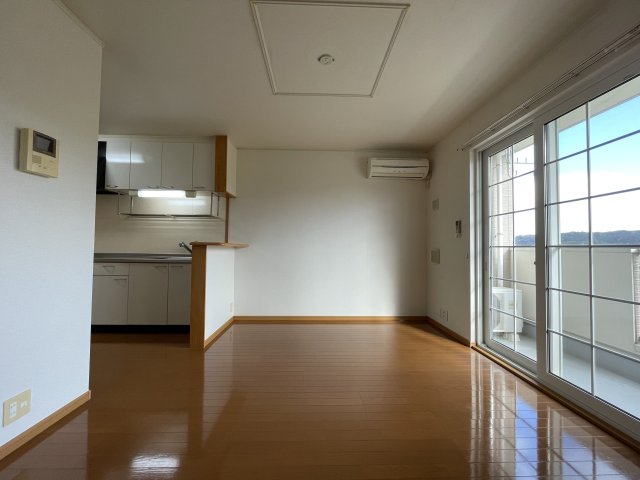 居室・リビング　103の写真（間取反転タイプ：イメージ）