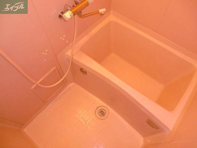 バス・シャワールーム　バスルーム