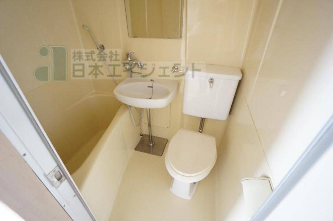 バス・シャワールーム　浴室