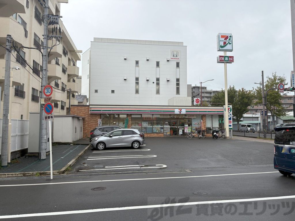 コンビニ　セブンイレブン吹田南金田1丁目店（コンビニ）まで360m