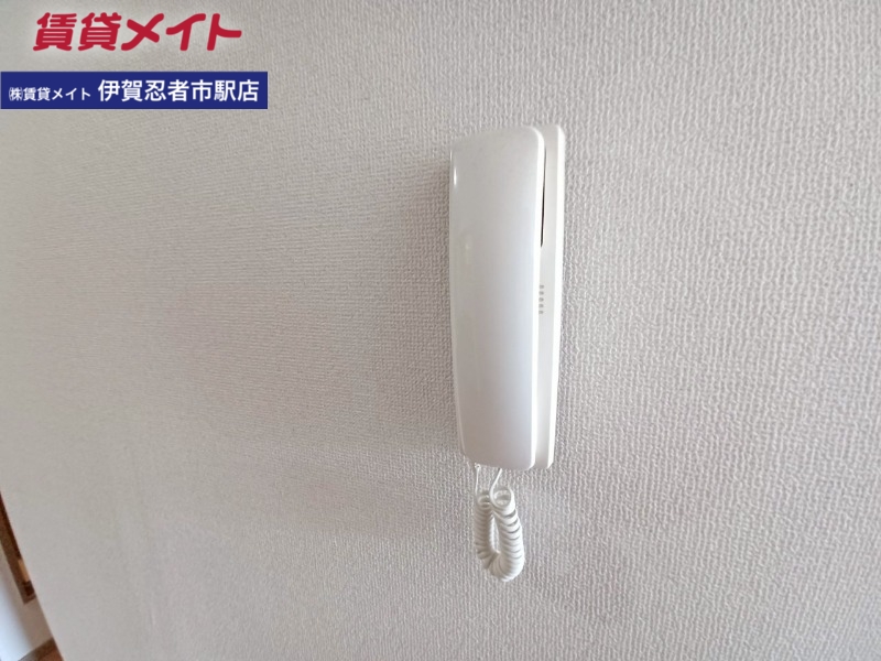 セキュリティ　同型参考写真