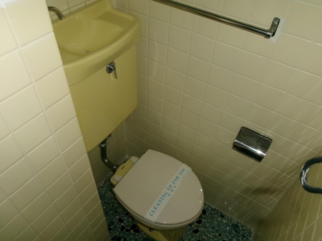 トイレ　現状を優先させていただきます。