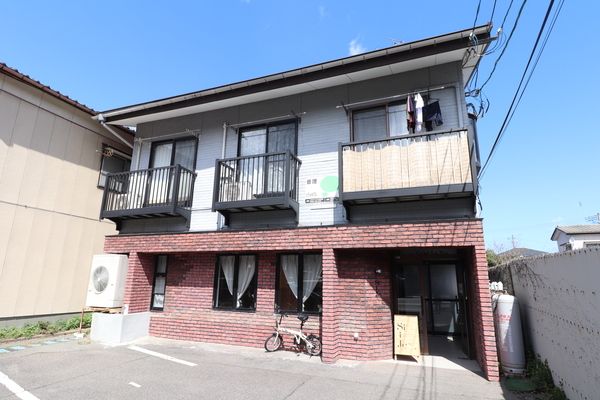 建物外観　サックスグレー外観