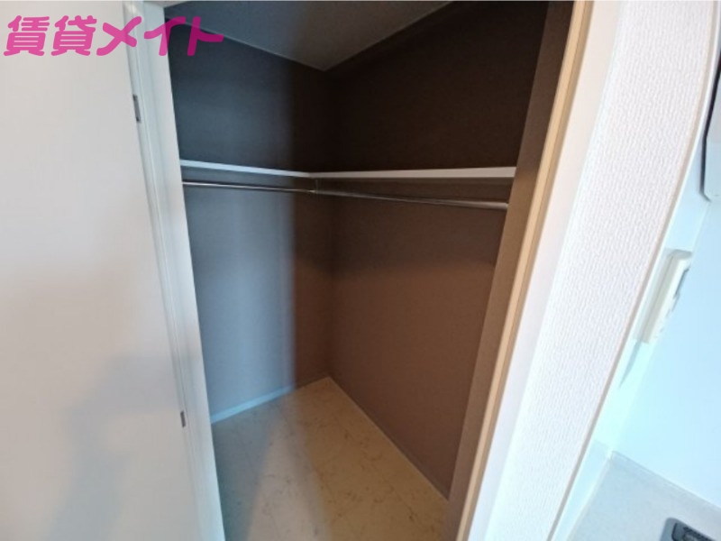 収納　別部屋同タイプ