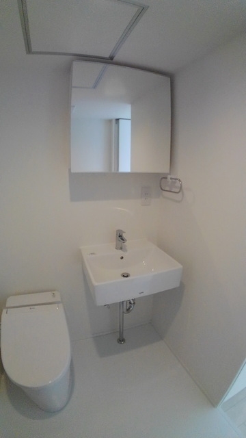 洗面設備　別部屋参考写真