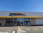ショッピングセンター　ワークマンプラス2新津店（ショッピングセンター）まで648m