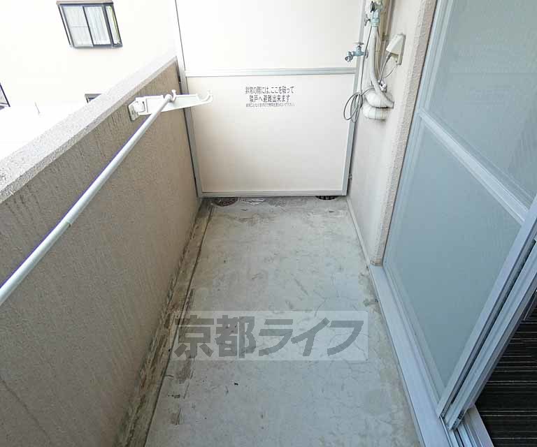 バルコニー　バルコニです