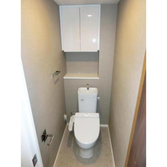 トイレ　※写真は同タイプ住戸です。