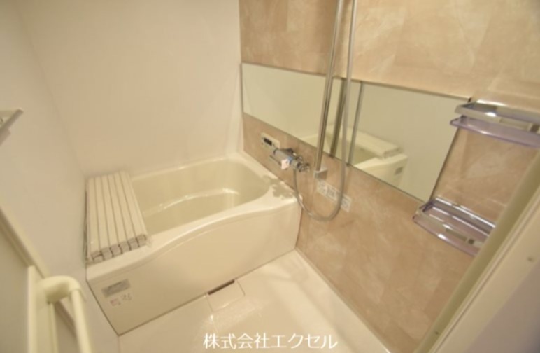 バス・シャワールーム　追い炊き完備です。