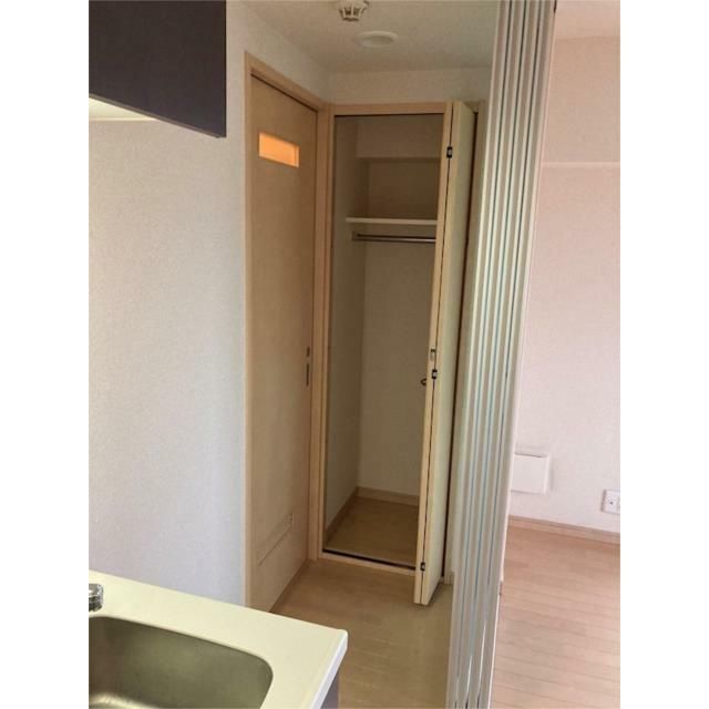 収納　（別タイプ参考写真）レアシス西日暮里　荒川区東尾久6