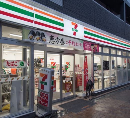 コンビニ　セブン－イレブン世田谷上馬５丁目店（コンビニ）まで346m